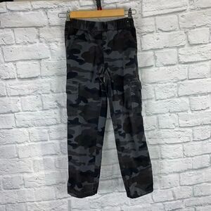 Place pull on cargo pants w/camo print sz 7 boys